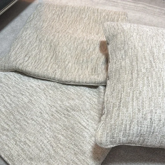 Three 20x20 Throw Pillow COVERS - Picture 8 of 8